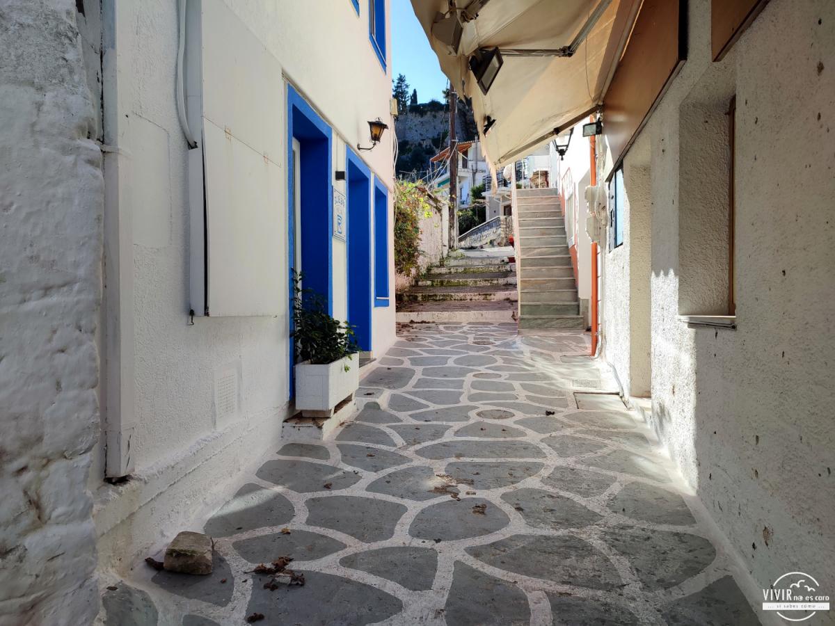 Calle en Parga (Grecia)