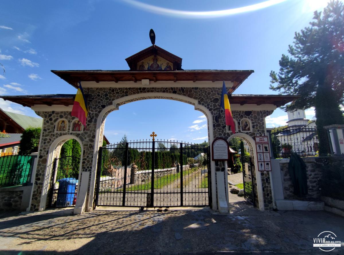Monasterio de Cartisoara (Rumanía)