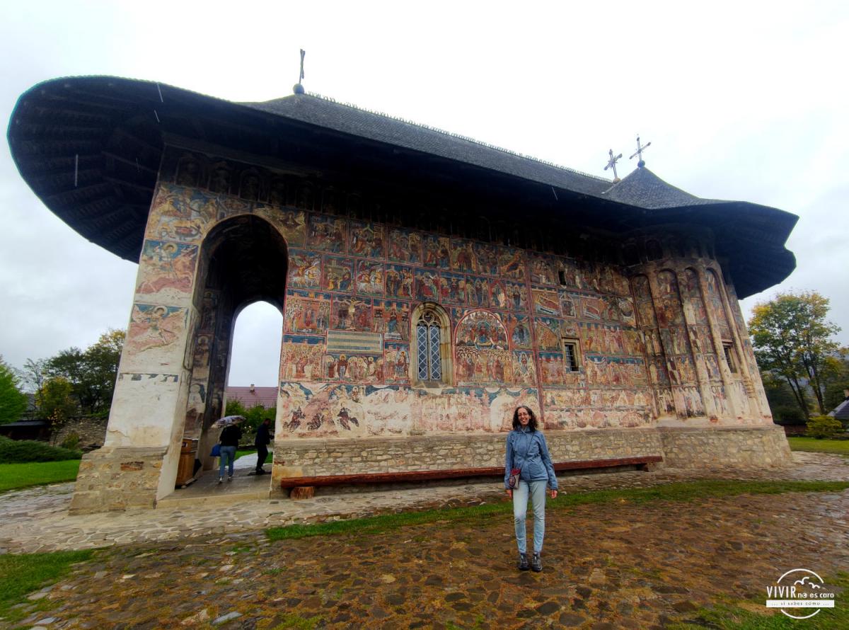 Monasterios pintados de Bucovina en Rumania. Monasterio de Humor